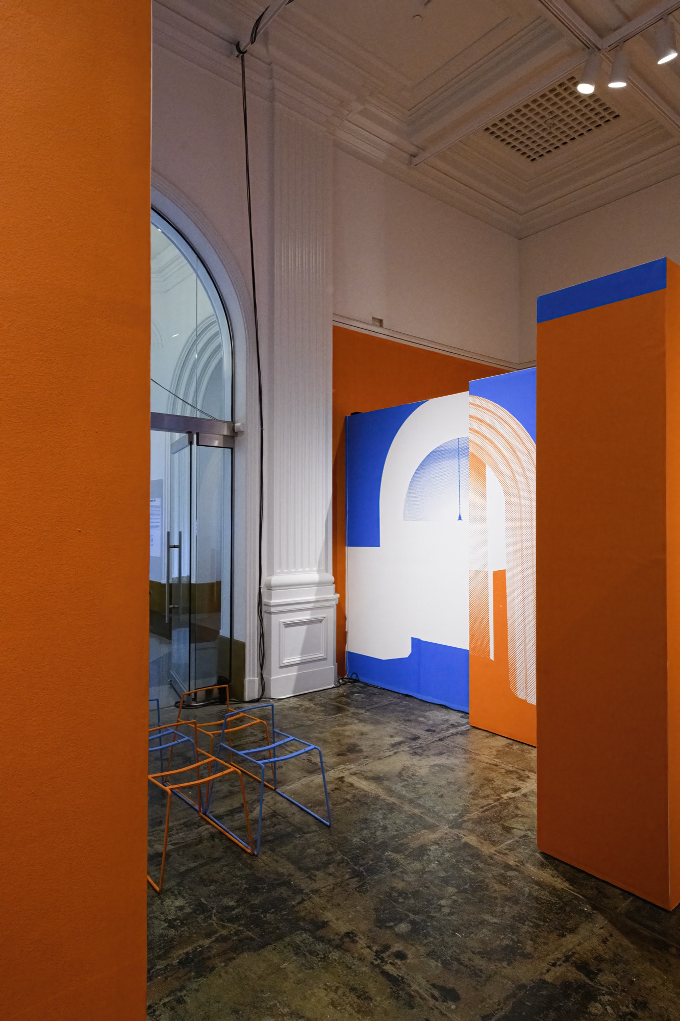 Extra/phenomenalities installation 3