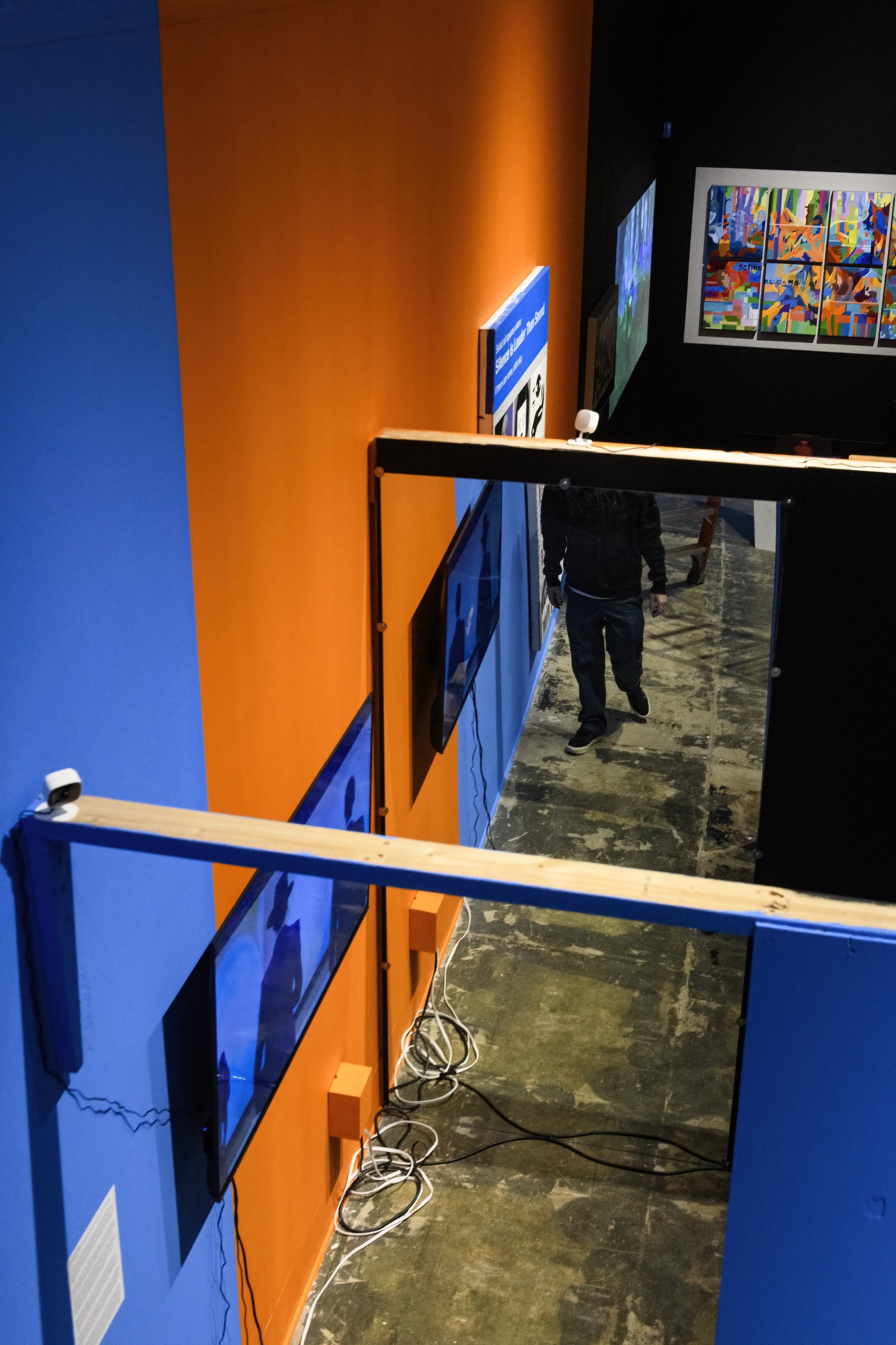 Extra/phenomenalities installation 8