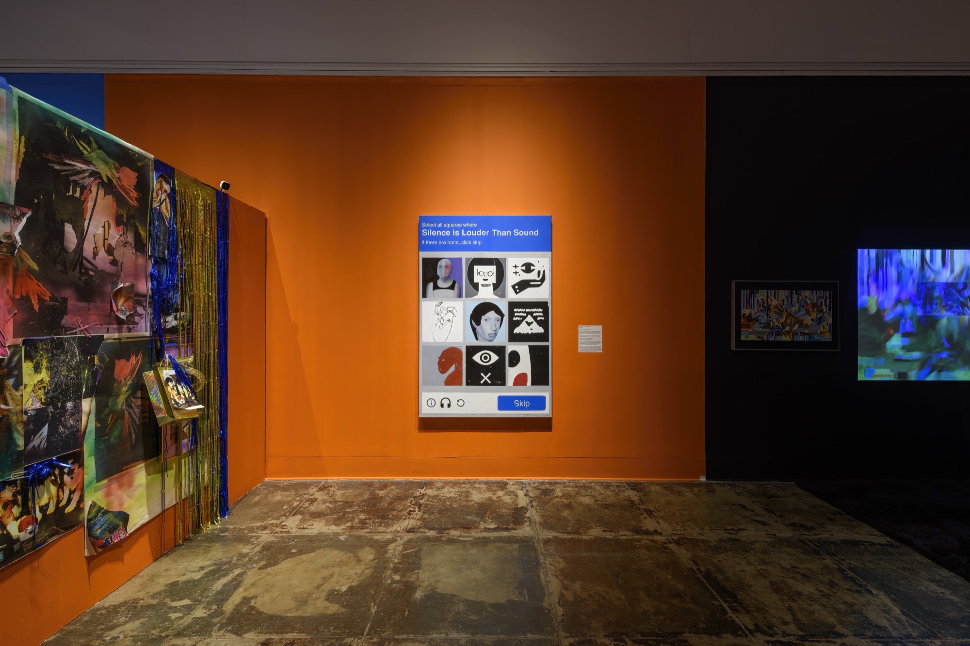 Extra/phenomenalities installation 26