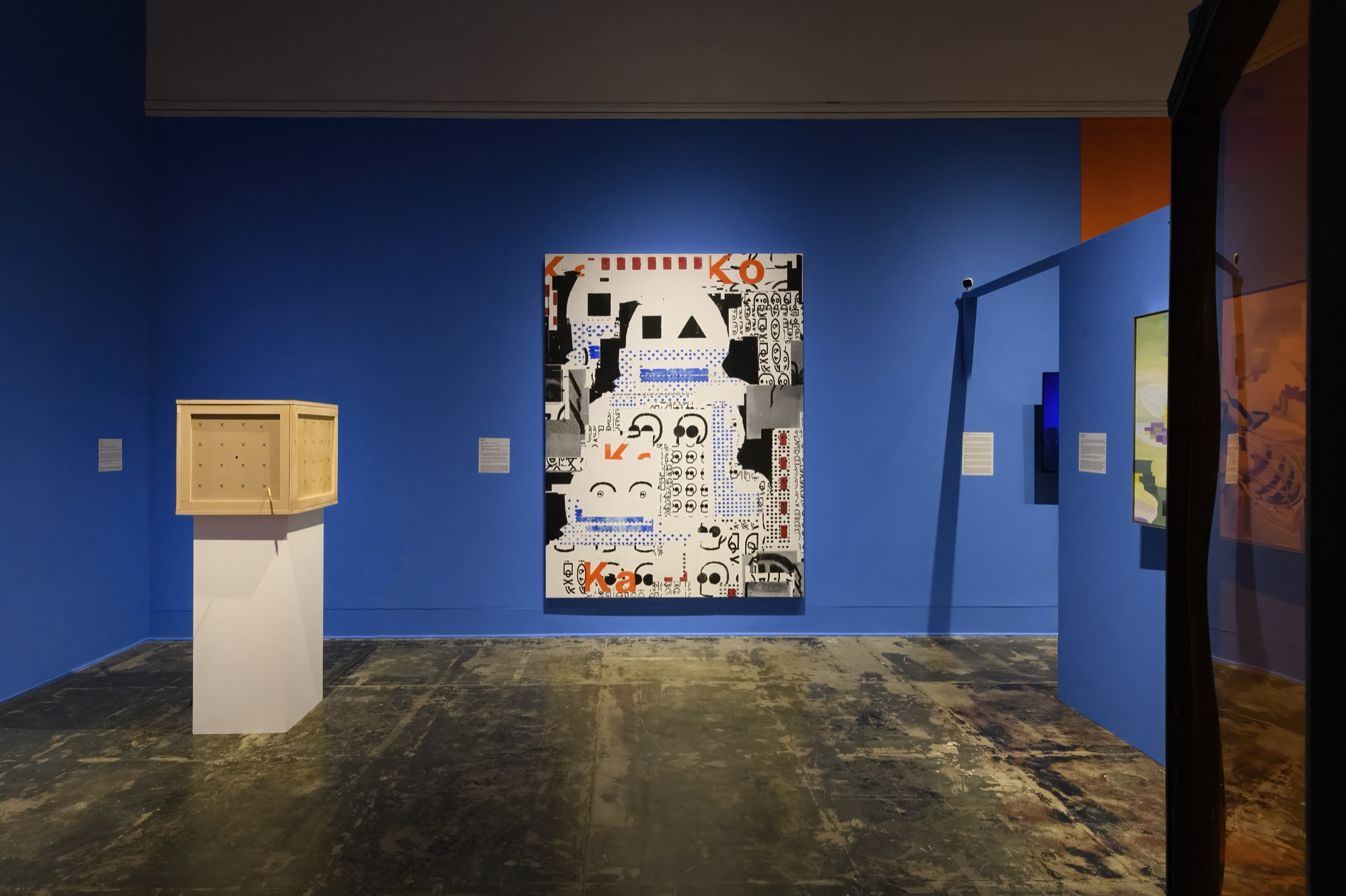 Extra/phenomenalities installation 36